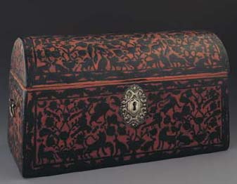 Coffer Franz Mayer Collection Lacquered, Engraved wood with silver trim 18th Century Olinala, Guerrero